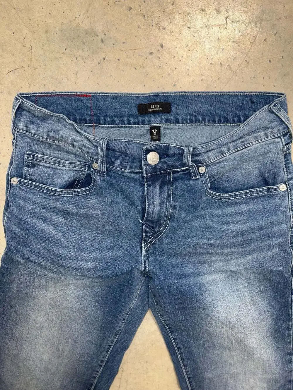 True Religion Geno Relaxed Slim Blue Denim Jeans Size 30